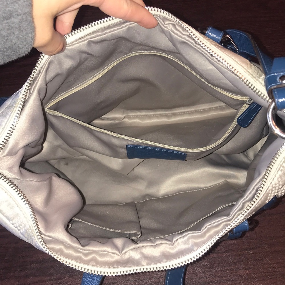 Coach Purse - Picture 4 of 6